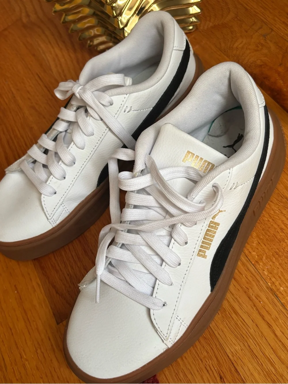 Puma White Sneakers with Black Stripe and Gum Sole